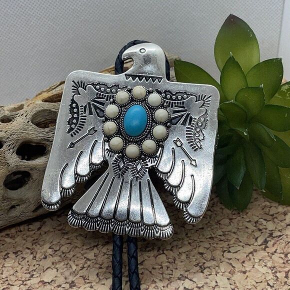 Unique Thunderbird T-Bird White Blue Turquoise Concho Lariat Bolo Tie Wedding - Picture 1 of 16